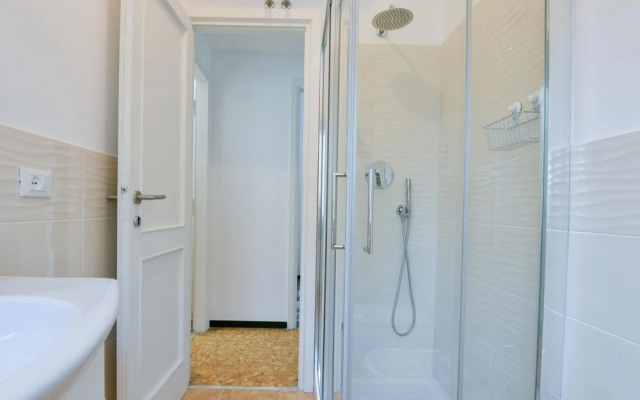 Una Finestra su Villa Durazzo by Wonderful Italy