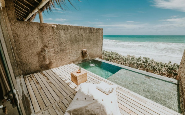 Kenoa Exclusive Beach SPA & Resort