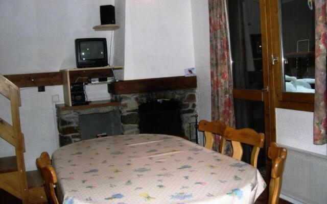 Appartement 8 Pers. Centre-Village 69130