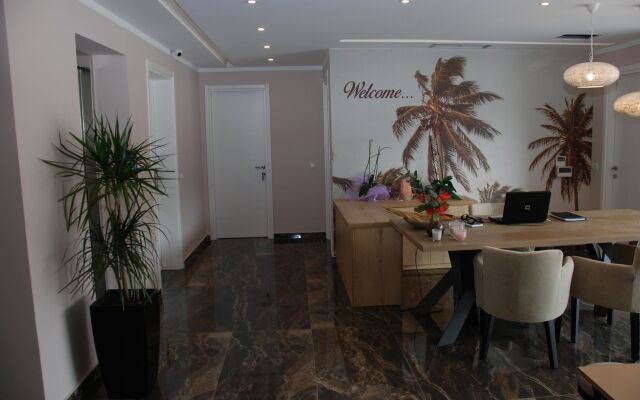 Bianco Hotel