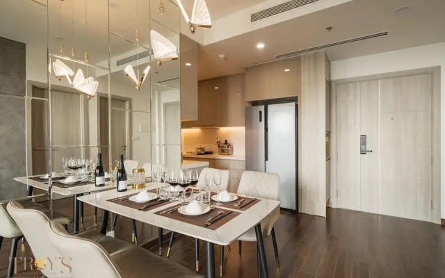 Troy House - Masteri West Heights Ha Noi