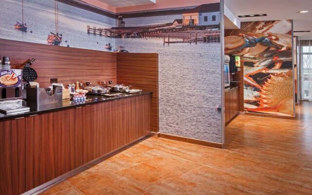 Fairfield Inn & Suites Easton