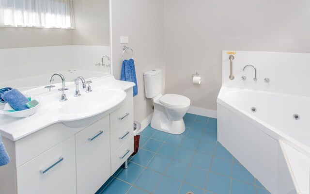 BIG4 Batemans Bay At Easts Riverside Holiday Park