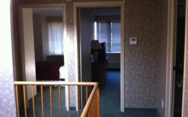 Garfield Suites Hotel