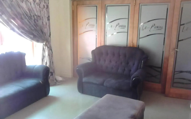 La Picasso Guesthouse