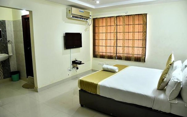 Fabhotel Sapphire Asta