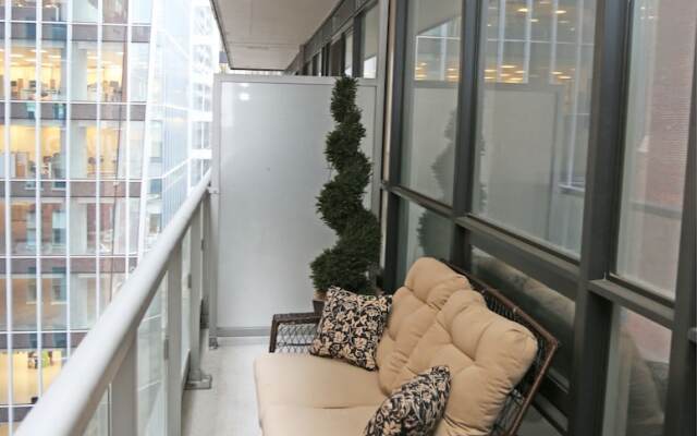 Toronto Financial District Condos