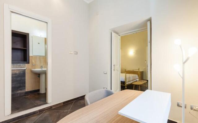 Flat 180M² 4 Bedrooms 3 Bathrooms - Naples