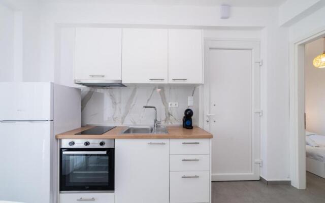 Kleoniki & Irida Residential Complexes