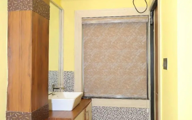 Hotel Shree Mani Residency