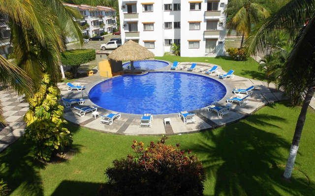 Suites Las Palmas Hotel & Villas