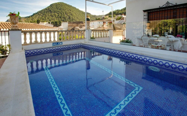 Delightful Villa in Villamena With Private Pool