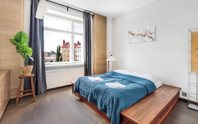 WeHost Top floor Transformable 2BR 8min to Centrum