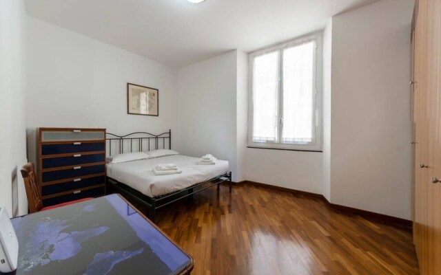 JOIVY Band House di Fronte al Terminal Traghetti