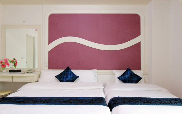 Tau Tau Chu Hotel