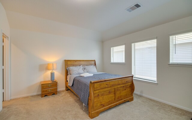 Spacious Texas Vacation Rental w/ Community Pool!