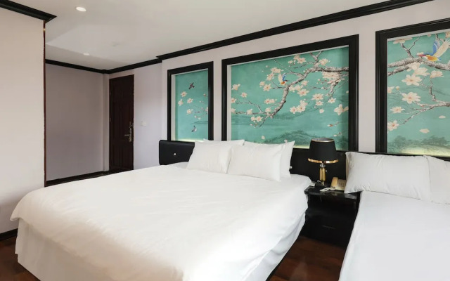 Memory Premier Hotel & Spa