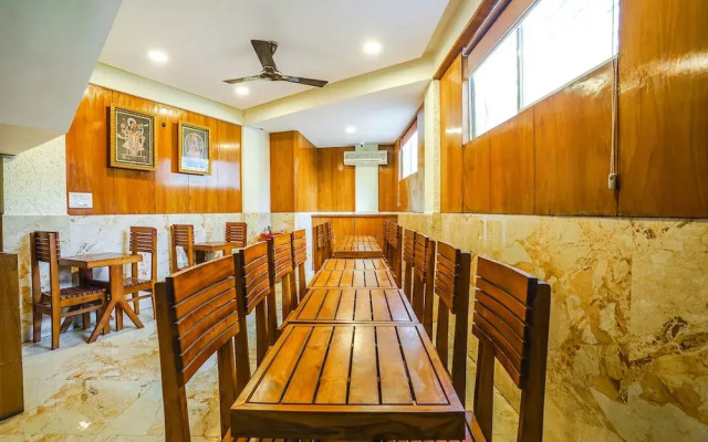 Fabhotel Ctc Gardenia Residency