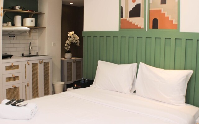 Minimalist Design Studio At Meikarta Apartment