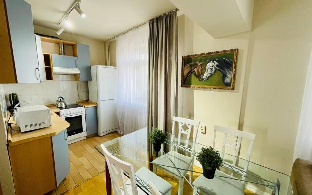 Apartamenty v mikroraione Samal 1