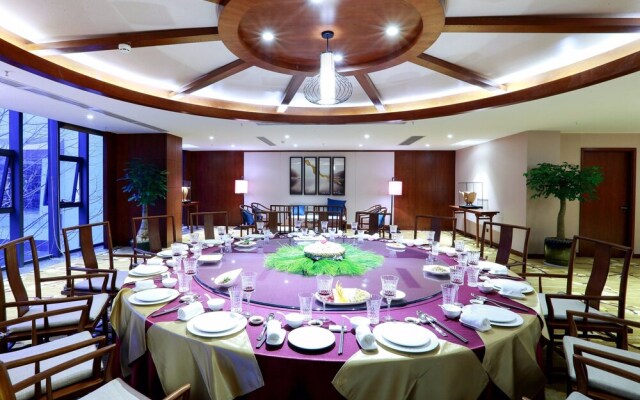 Longyan Valley Fliport Resort