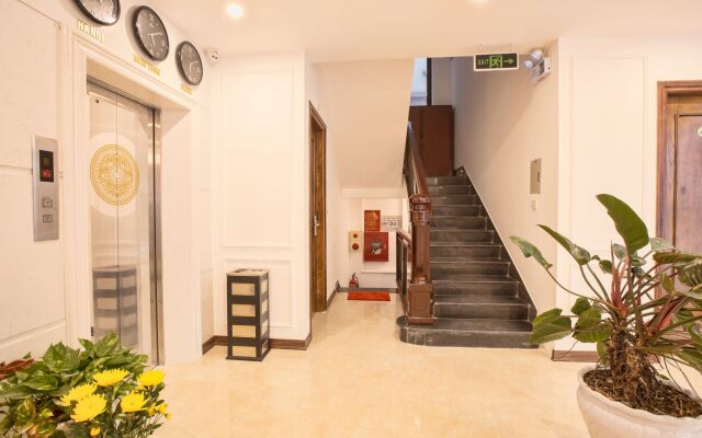Dinh Ami Hanoi Hotel