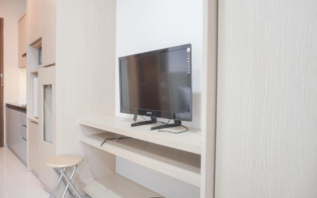 Elegant And High Floor Studio At Ciputra World 2 Apartment – Guest Rooms – Jakarta