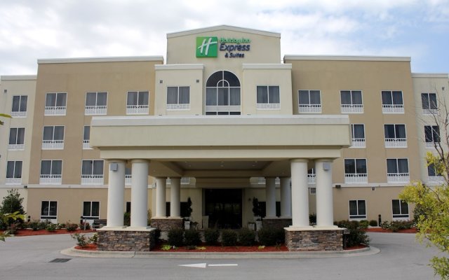Holiday Inn Express Hotel & Suites Havelock NW - New Bern