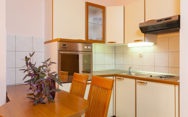 Aparthotel Milenij