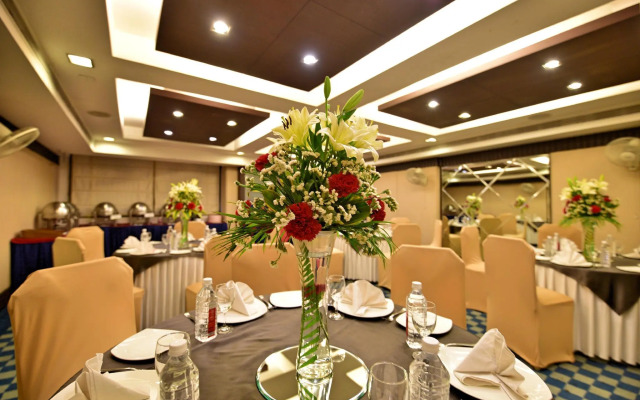 Hotel Surya Plaza