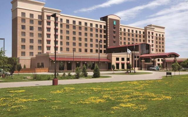 Embassy Suites by Hilton Minneapolis North