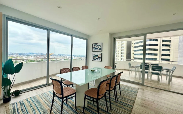 Santa Ana Guayaquil Lux Coliving Ecuador