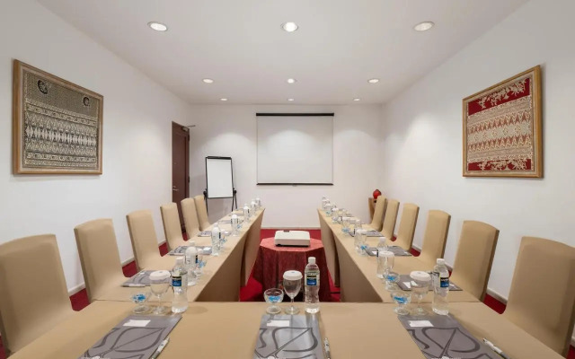 Nirwana Gardens - Indra Maya