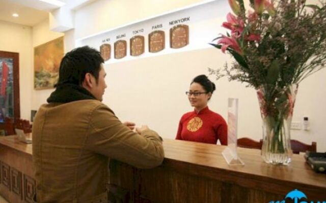 Apple Hotel
