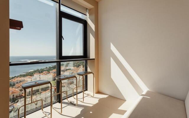 Sea and Sky Apartment