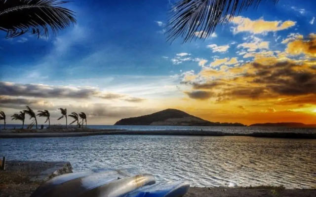 Golden Point Resort