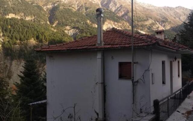 Aetofolia Melissourgoi