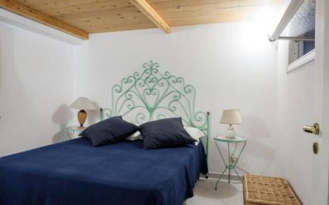 Donna Sara - Cozy Flat In A Charming Amalfi Court