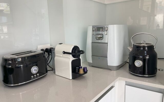 AirTLV - Luxury Apartment Port of Jaffa