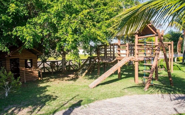 Casa Condomínio Le Corsaire