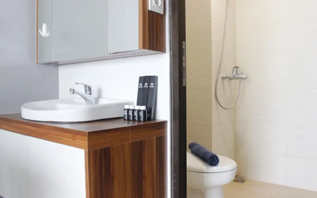 Modern & Comfy 2BR Apartment at Gateway Pasteur