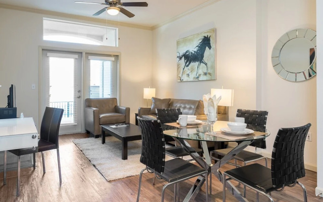 Global Luxury Suites Foster City