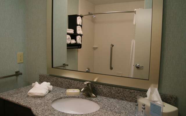 Hampton Inn & Suites Wilder