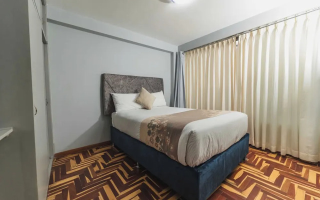 San Pedro Apartments