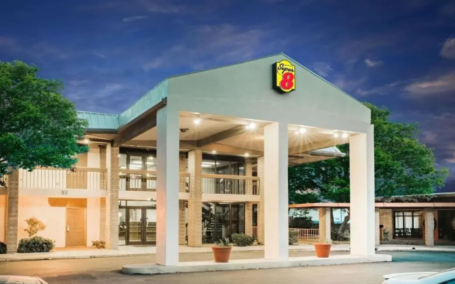 Economy Inn