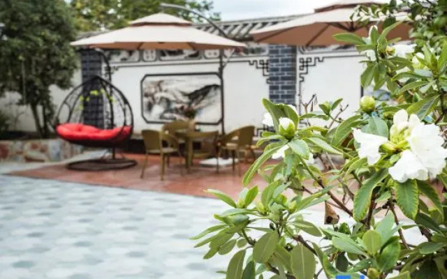 Xinyue Village Story Inn