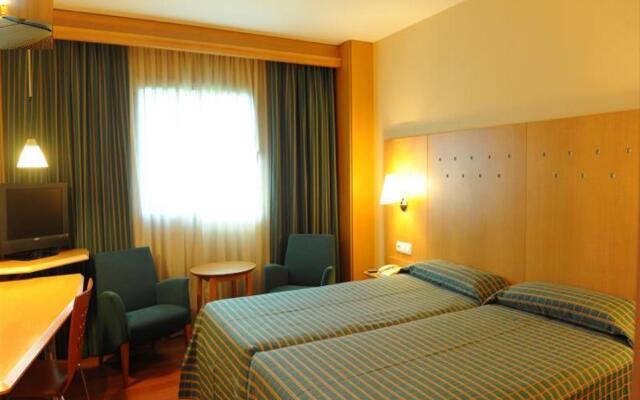 Hotel City Express Santander Parayas