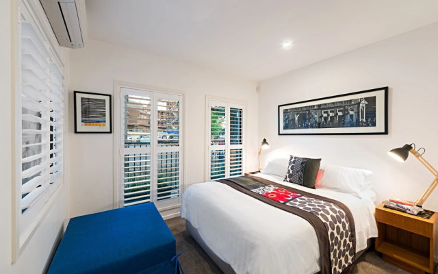 Meko Townhouse