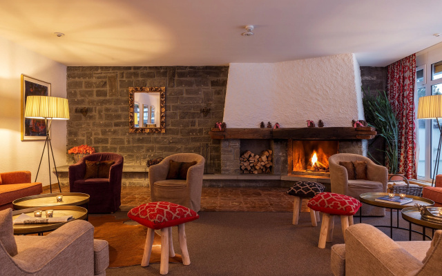 Hotel Europa Suites – Lobby – St. Moritz