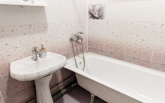 Апартаменты на проспекте Притомский 13